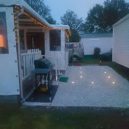 Campingplatz Mobil Climatise Au Domaine Lalande A
