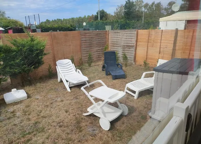 مكان تخييم Mobil Climatise Au Domaine Lalande A *
